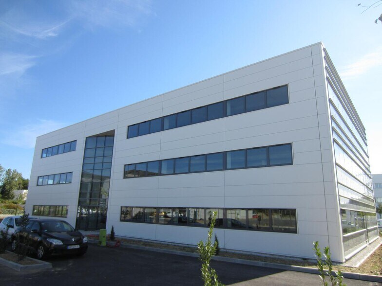Office in Montpellier for lease - Building Photo - Image 2 of 22