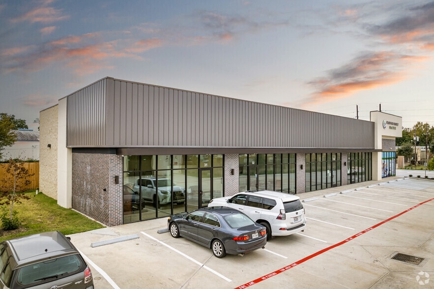 203 Brand Ln, Stafford, TX for sale - Building Photo - Image 3 of 36