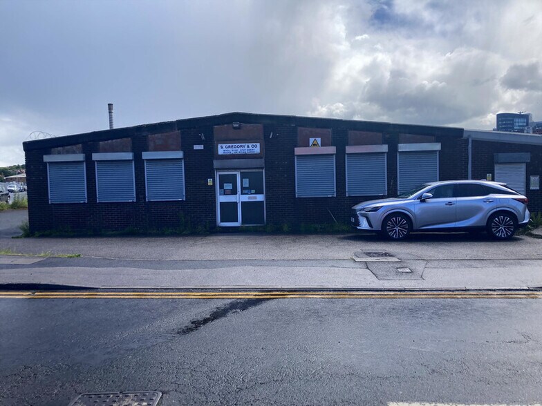 Enfield St, Leeds for lease - Building Photo - Image 2 of 2
