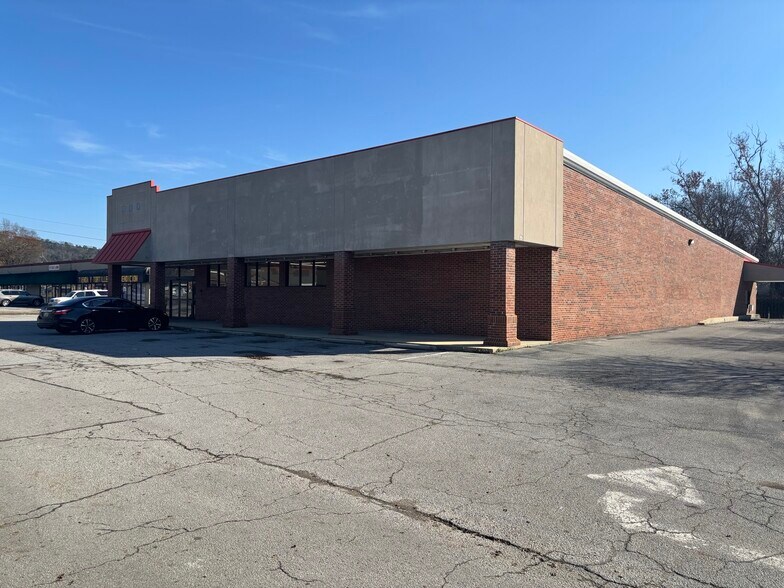 315 3rd St NW, Attalla, AL à vendre - Photo principale - Image 1 de 10