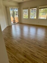 1460 7th St, Santa Monica, CA for lease Interior Photo- Image 1 of 11