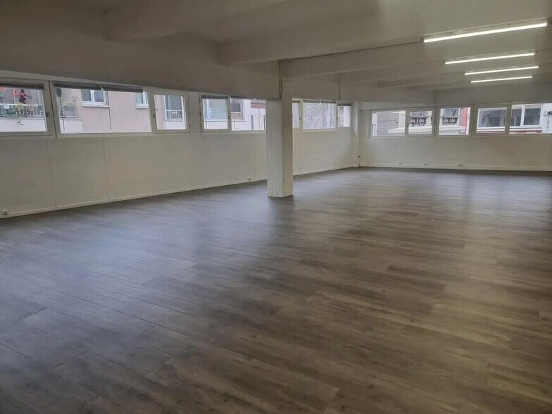 Bureau dans Montreuil à louer - Photo intérieure - Image 2 de 7