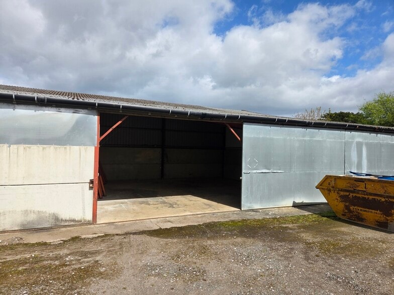 Oare, Cold Ash for lease - Building Photo - Image 2 of 2