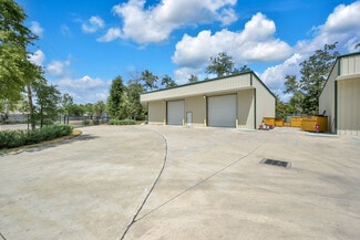 More details for 1988-2000 Airport Rd, Conroe, TX - Industrial for Lease