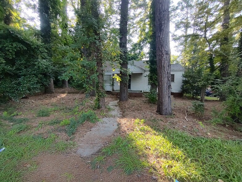 406 Courtland Dr, Sanford, NC for sale - Other - Image 1 of 18