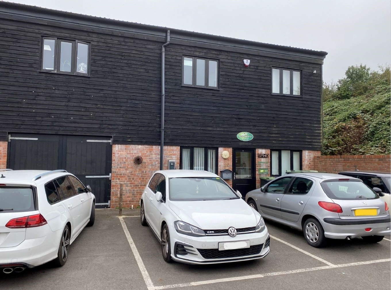 Parkway, Dorchester for lease Primary Photo- Image 1 of 2