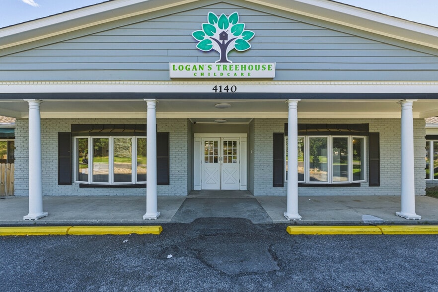 4140 Accomack Dr, Louisville, KY for sale - Building Photo - Image 2 of 2