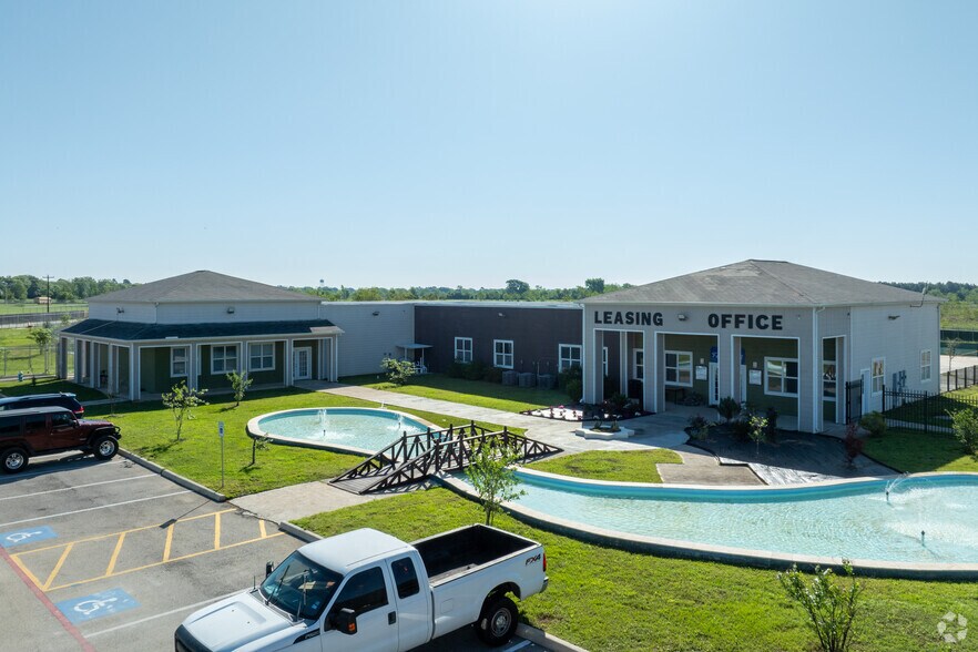 702 Santee St, Prairie View, TX à vendre - Photo du bâtiment - Image 2 de 16