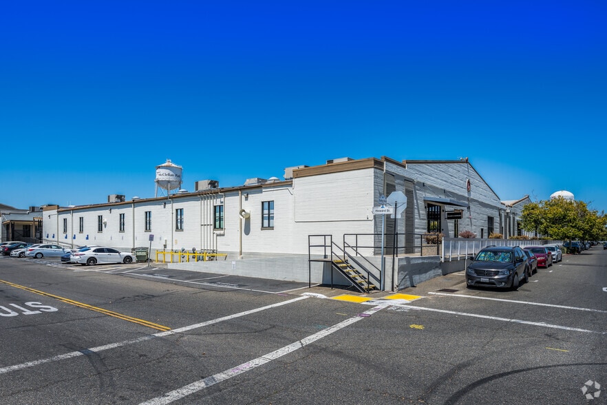 5012-5116 Dudley Blvd, Mcclellan, CA for lease - Primary Photo - Image 1 of 22