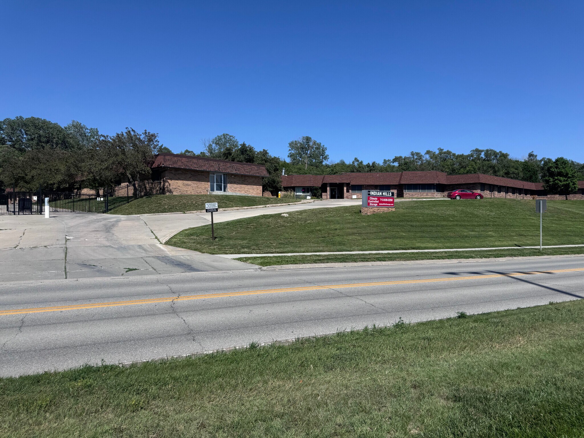 1600 McPherson Ave, Council Bluffs, IA à vendre Photo du bâtiment- Image 1 de 22