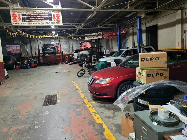 2400 Brownsville Rd, Pittsburgh, PA à vendre - Photo intérieure - Image 3 de 7