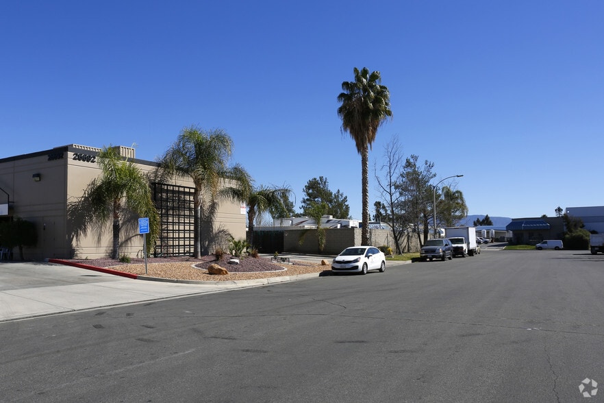 26692 Pierce Cir, Murrieta, CA for lease - Building Photo - Image 3 of 4