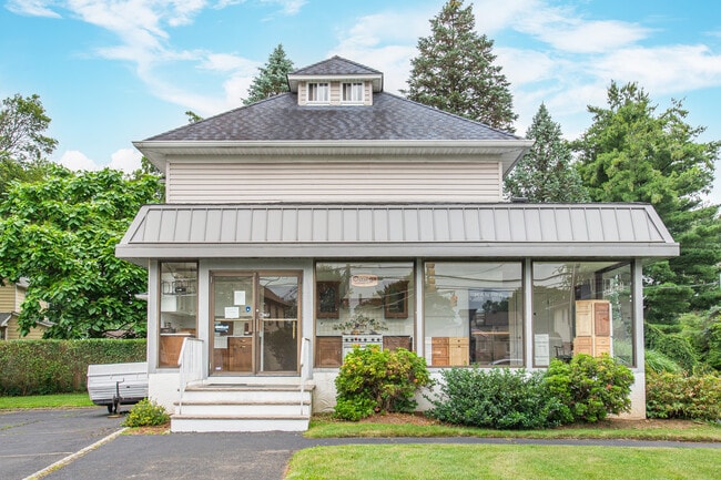 More details for 490 US Highway 46, Kenvil, NJ - Multifamily for Sale