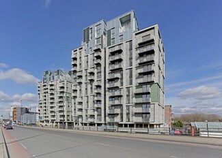 Plus de détails pour 6 Caxton St, Londres - Commerce de détail à vendre