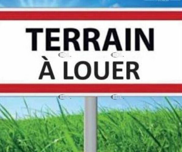 Terrain dans Le Perray-en-Yvelines à louer - Photo du bâtiment - Image 2 de 2