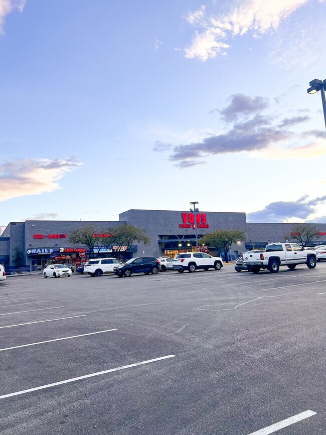 More details for 1155-1159 E Twain Ave, Las Vegas, NV - Retail for Lease