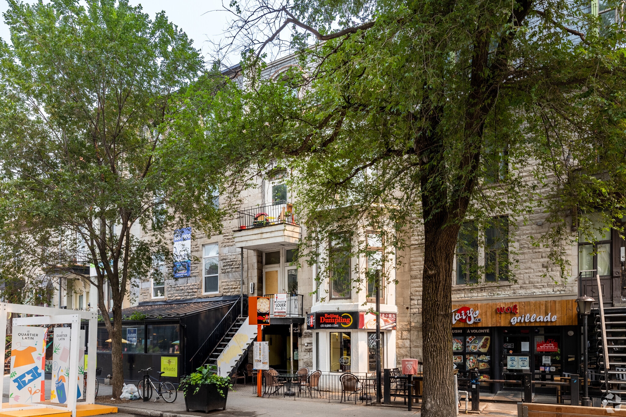 1723-1727 Rue Saint-Denis, Montréal, QC for sale Building Photo- Image 1 of 1