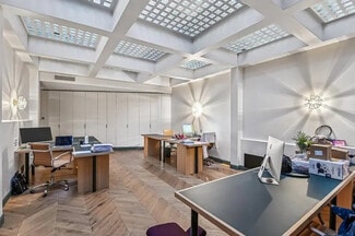 More details for 32 B Rue De Lubeck, Paris - Office for Lease