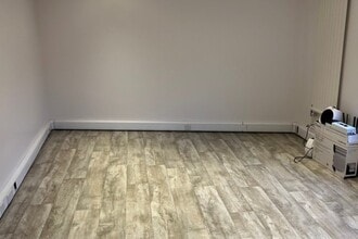 1-6 Charlotte Mews, Exeter à louer Photo intérieure- Image 2 de 2