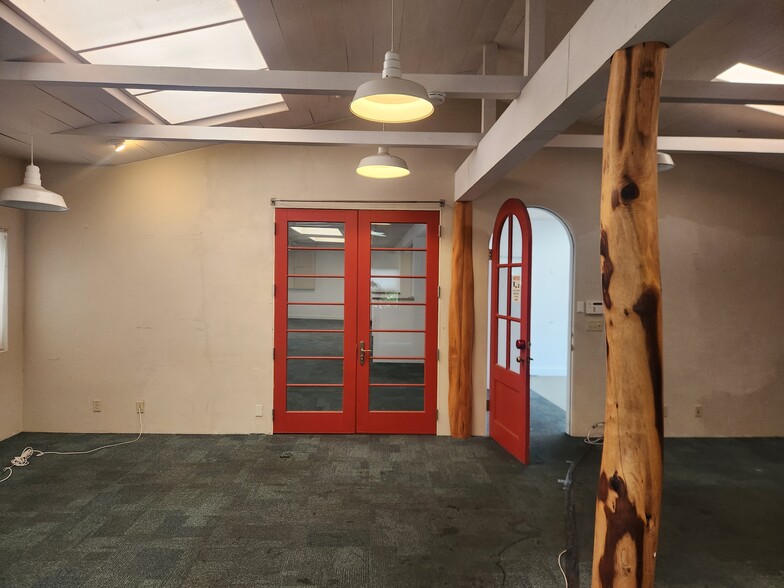 27 Gate 5 Rd, Sausalito, CA for lease - Building Photo - Image 3 of 11