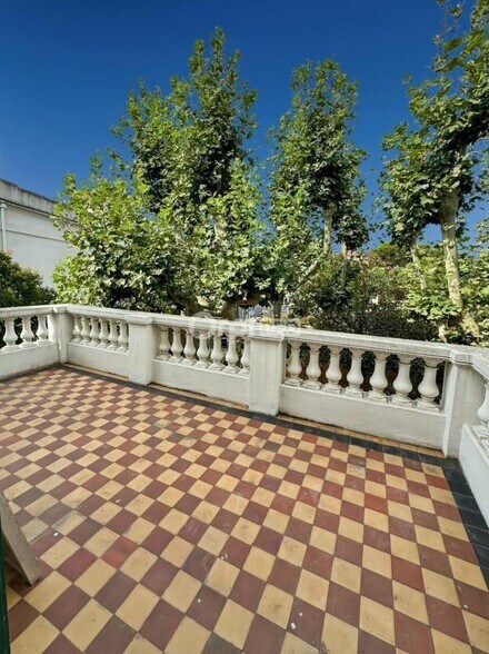 Bureau dans Marseille à louer - Photo du bâtiment - Image 3 de 6