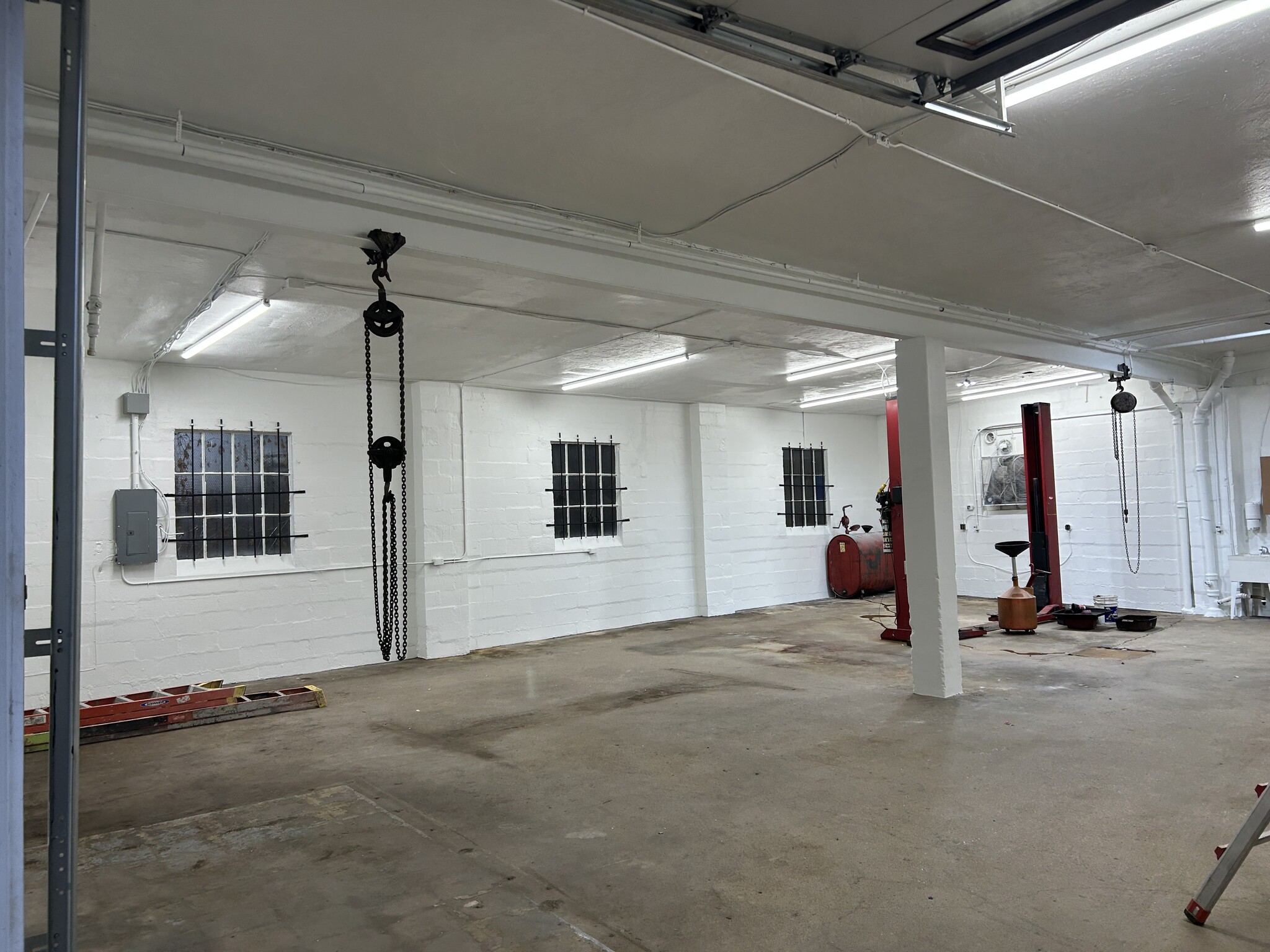 5639 Montgomery Rd, Cincinnati, OH à louer Photo intérieure- Image 1 de 8