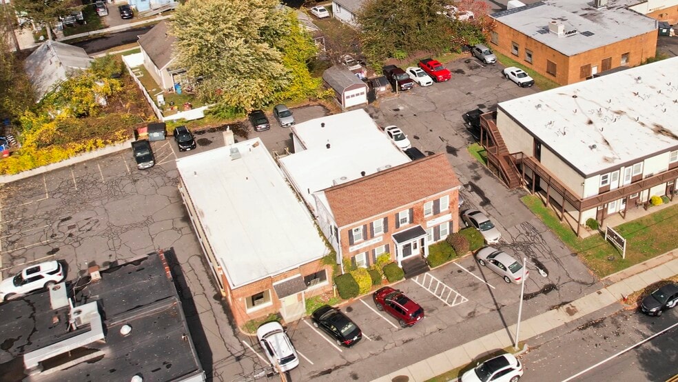 62 westfield St, West Springfield, MA for sale - Building Photo - Image 1 of 37