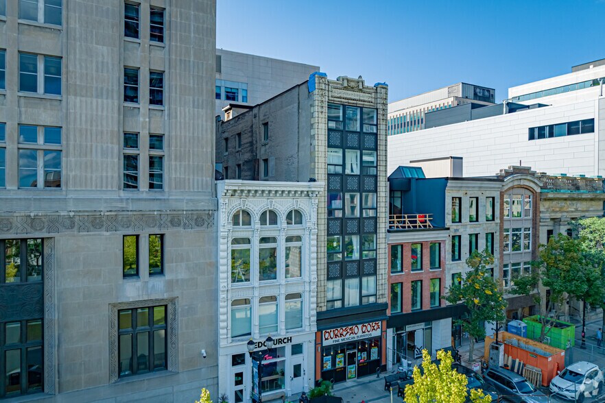 70 King St E, Hamilton, ON à vendre - Photo principale - Image 1 de 1