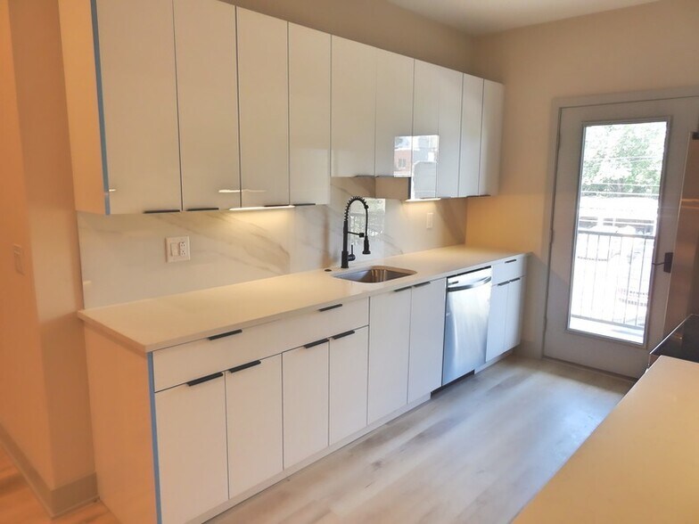 2328-2344 N 2nd St, Philadelphia, PA à vendre - Photo du bâtiment - Image 2 de 144