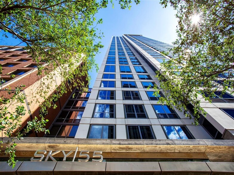 Premier South Loop Value Add Investment portfolio of 2 properties for sale on LoopNet.ca - Building Photo - Image 2 of 5