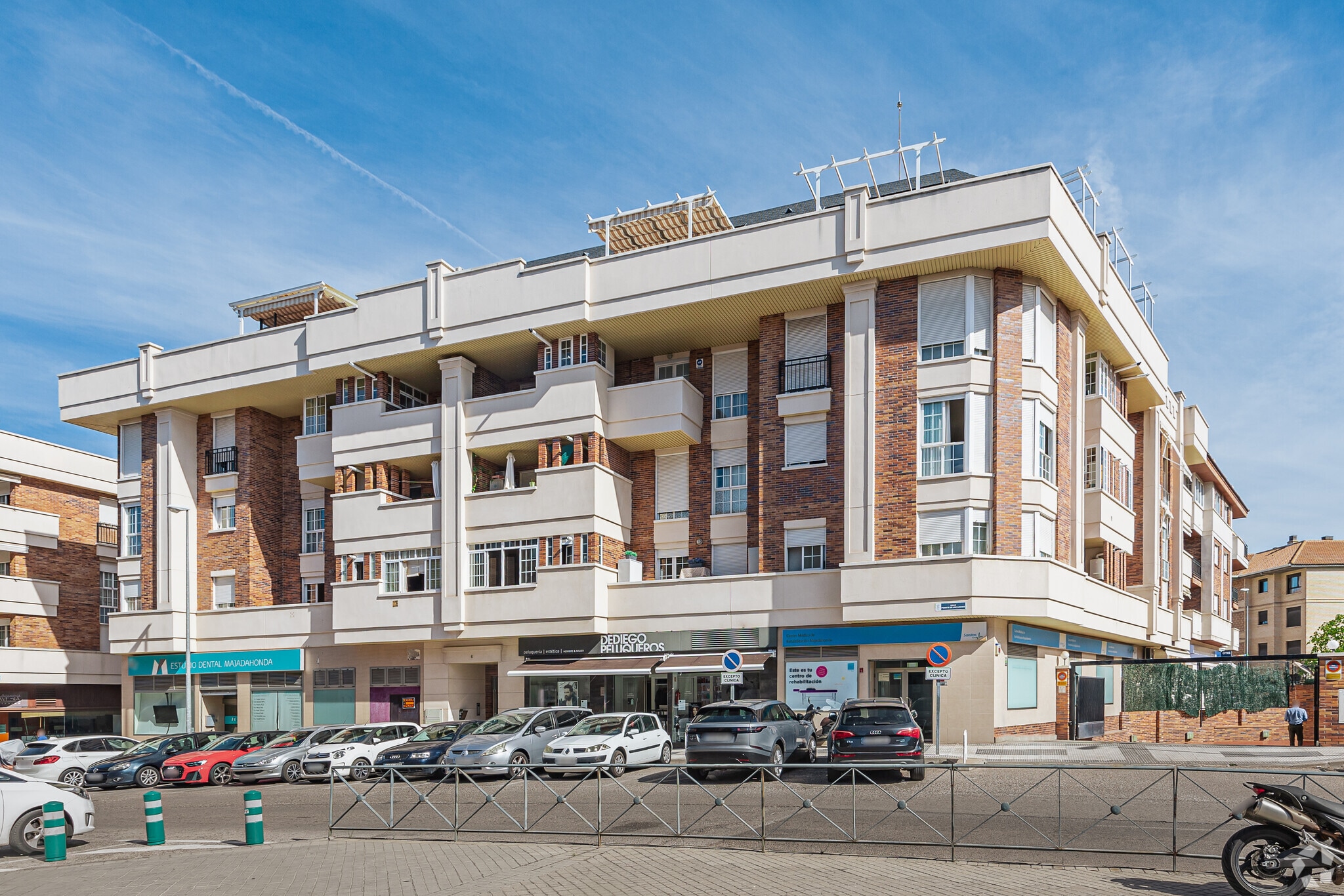 Calle Puerto de los Leones, 8, Majadahonda, Madrid à vendre Photo principale- Image 1 de 3