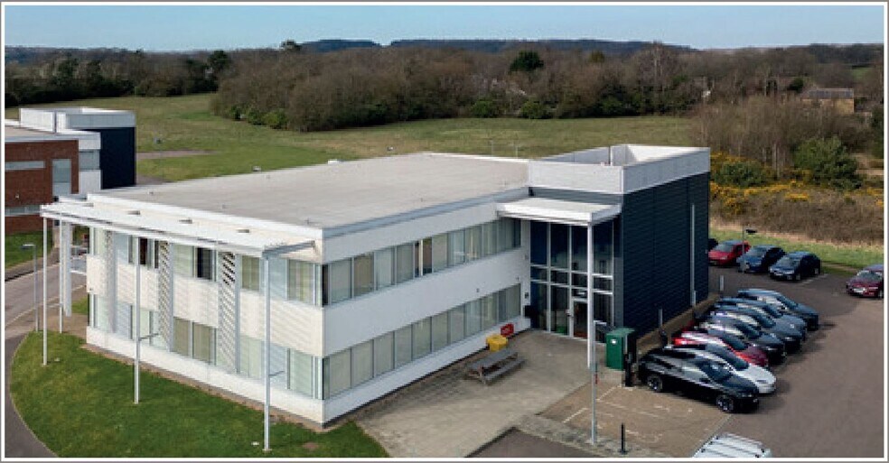 200 Eureka Park, Ashford à vendre - Photo du bâtiment - Image 2 de 16