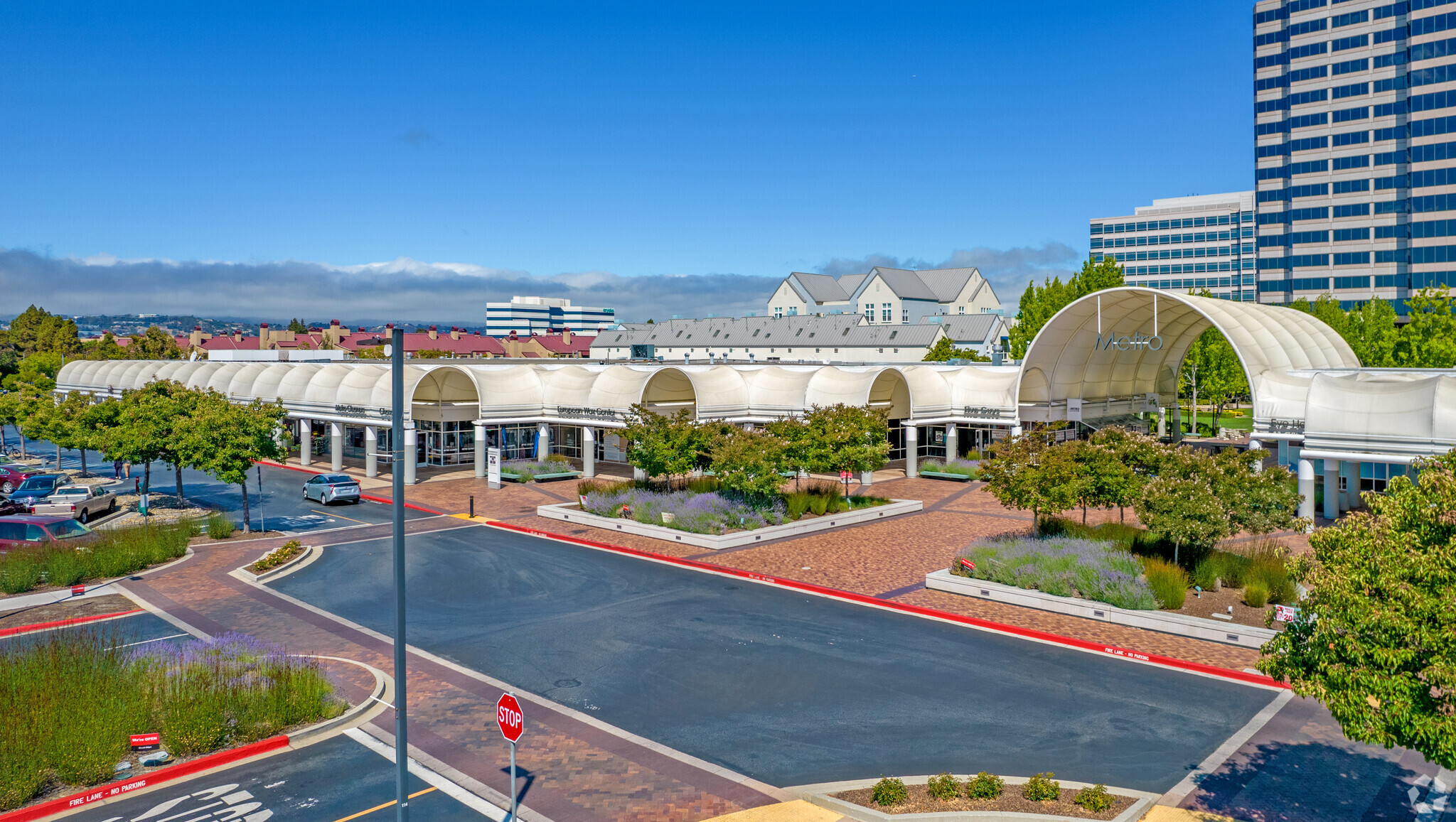 921-987 E Hillsdale Blvd, Foster City, CA for lease Primary Photo- Image 1 of 5