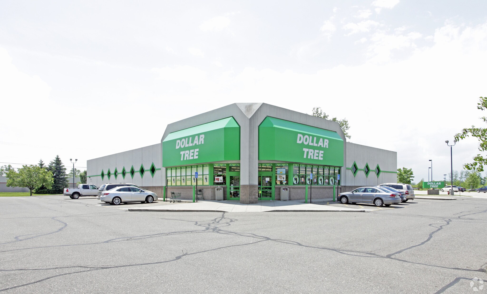 2425 Haggerty Hwy, Commerce Township, MI for sale Primary Photo- Image 1 of 1