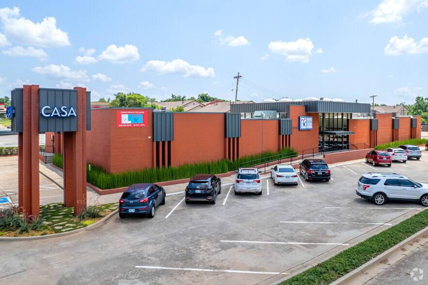 1608 Richmond Sq, Oklahoma City, OK for lease - Primary Photo - Image 1 of 3