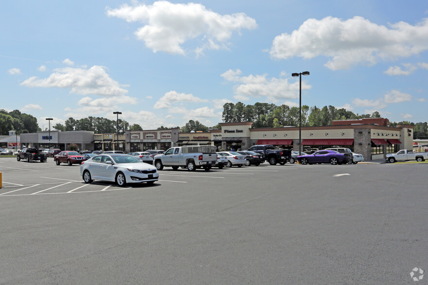 1461 Hunter Hill Rd, Rocky Mount, NC for lease - Building Photo - Image 3 of 5