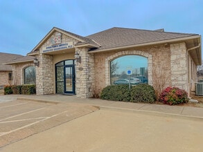2240 NW 164th St, Edmond, OK for lease Interior Photo- Image 1 of 9