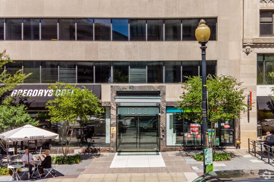 1000 Vermont Ave NW, Washington, DC à louer - Photo du bâtiment - Image 3 de 13