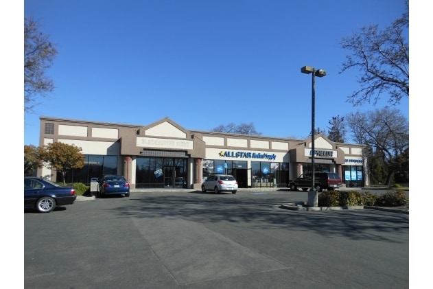1920-1930 Mt Diablo Blvd, Walnut Creek, CA for lease - Building Photo - Image 2 of 12