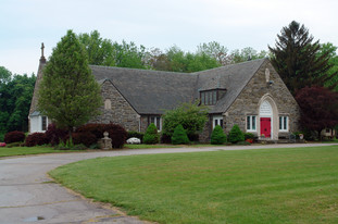 St. Paul's Lutheran Church - Parc de stationnement couvert