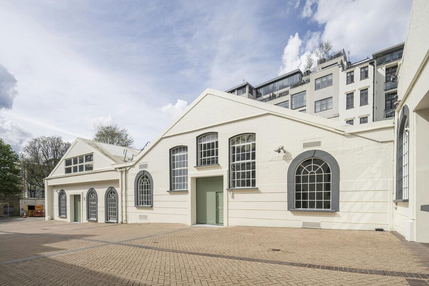 Bevin Way, London for lease - Building Photo - Image 1 of 7