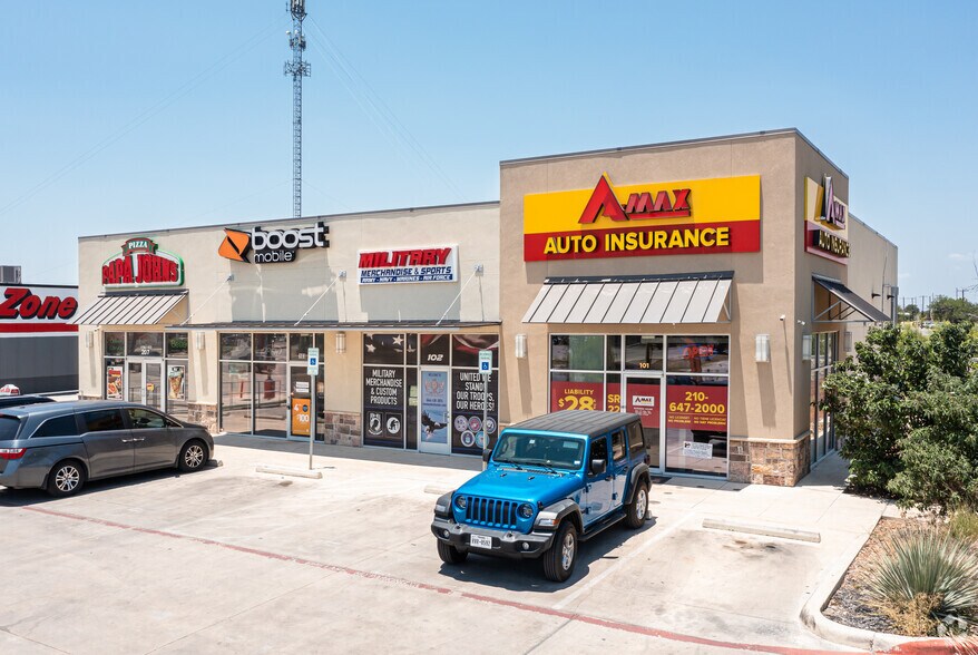 207 Valley Hi Dr, San Antonio, TX for lease - Primary Photo - Image 1 of 3