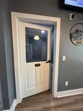 301-304 Macy Dr, Roswell, GA for lease Interior Photo- Image 1 of 3