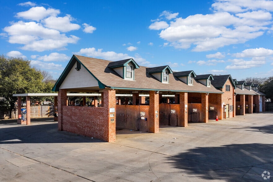 7803 McCallum Blvd, Dallas, TX for sale - Primary Photo - Image 1 of 7