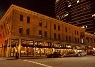 570 10th St, Oakland, CA à louer Photo du bâtiment- Image 1 de 4