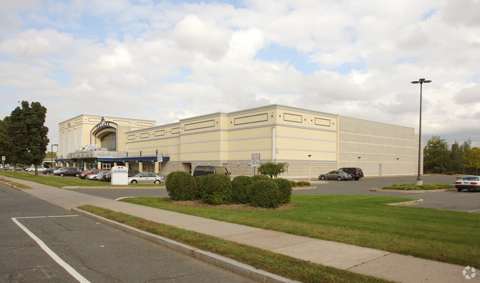 330 New Park Ave, Hartford, CT for lease - Building Photo - Image 3 of 4