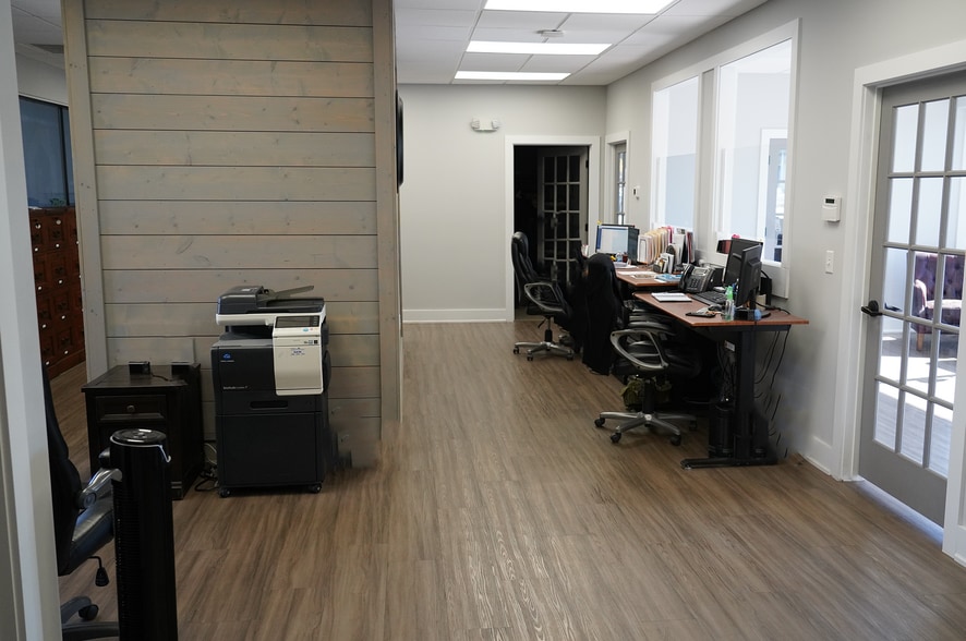 1801 N Main St, Anderson, SC for lease - Building Photo - Image 2 of 4