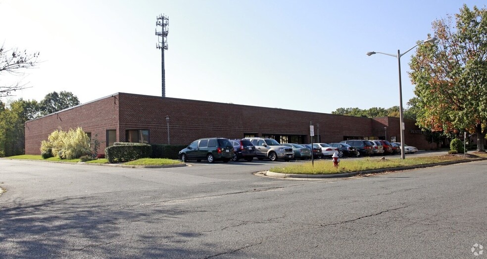 6700 Springfield Center Dr, Springfield, VA for lease - Building Photo - Image 3 of 3