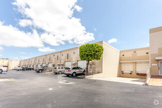 Plus de détails pour 10411-10451 NW 28th, Doral, FL - Industriel/Logistique à louer