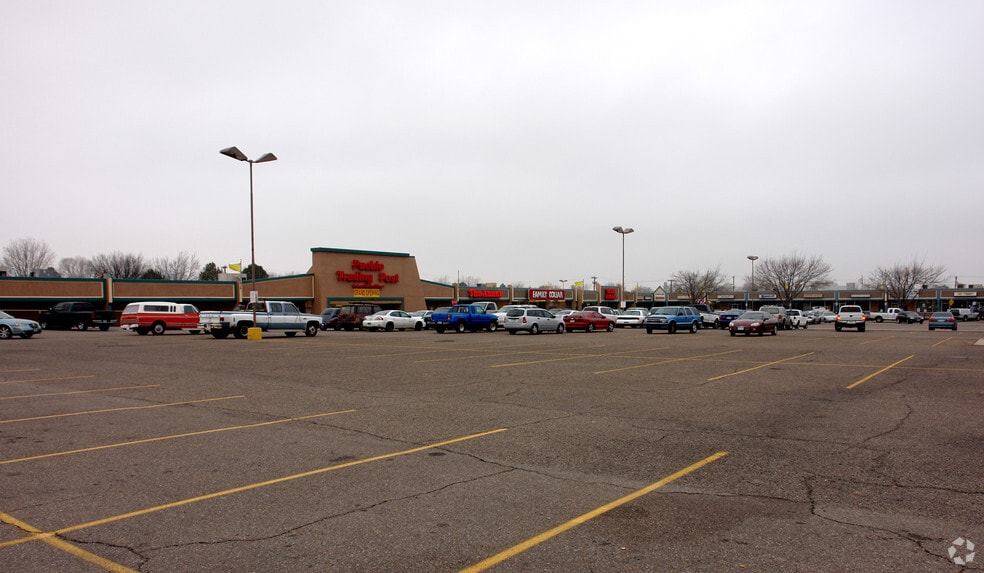 1153 S Prairie Ave, Pueblo, CO for lease - Primary Photo - Image 1 of 11